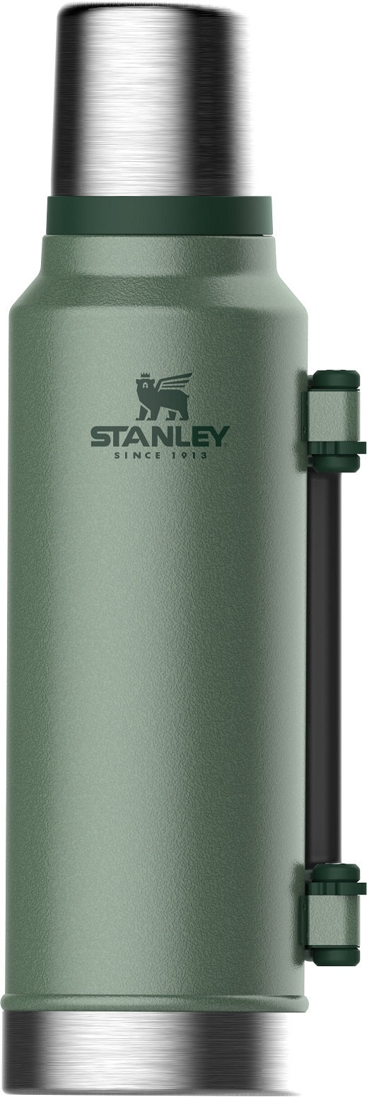 Stanley Classic Legendary Bottle 1.5 QT 1.4L-Assorted Colours