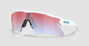 Oakley Radar® EV Heater OO9541-0537-Polished White/Prizm Snow Sapphire