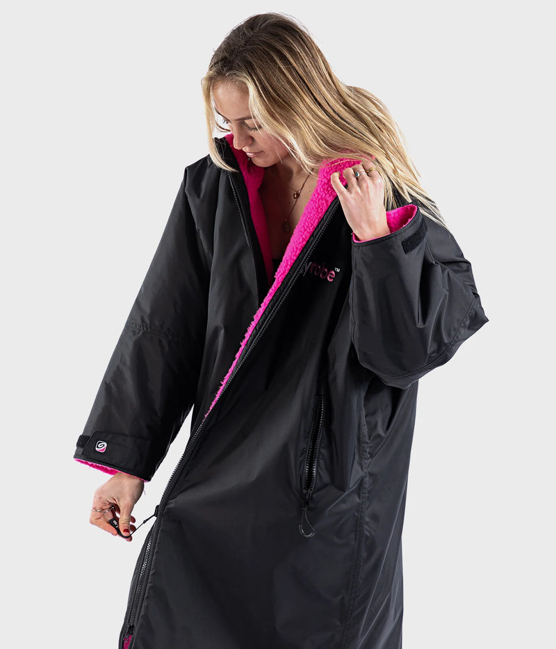 Dryrobe Advance Long Sleeve-Black/Pink