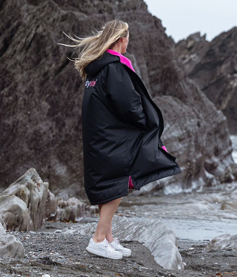 Dryrobe Advance Long Sleeve-Black/Pink