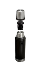 Stanley Legendary Classic Bottle 0.94L-Assorted Colours