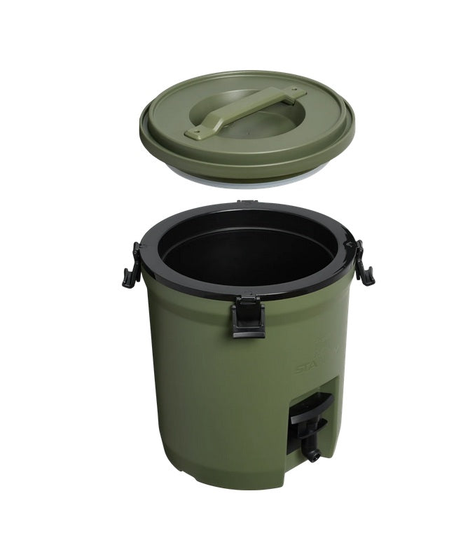 Stanley Fast Flow Water Jug | 7.5L-Dried Pine